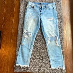 GAP Best Girlfriend Jeans - Mid Rise